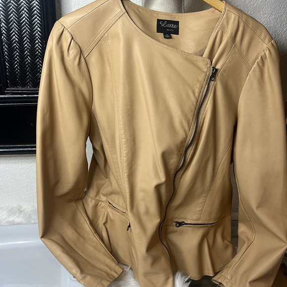 VEGAN LEATHER RUFFLED PEPLUM CAMEL COLORED MOTO STYLE JACKET - Picture 11 of 12